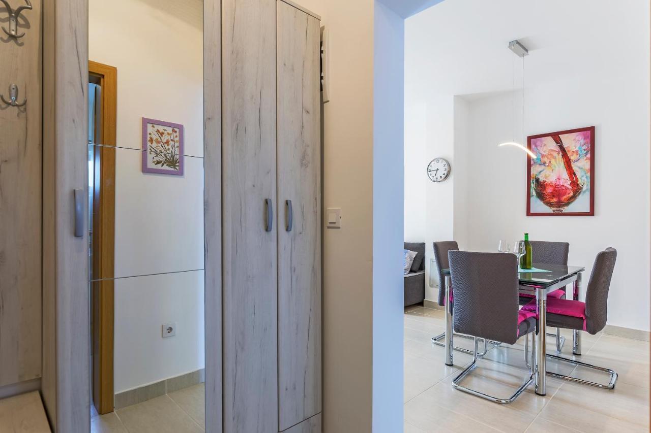 Amadeo Apartment ฟาชานา ภายนอก รูปภาพ